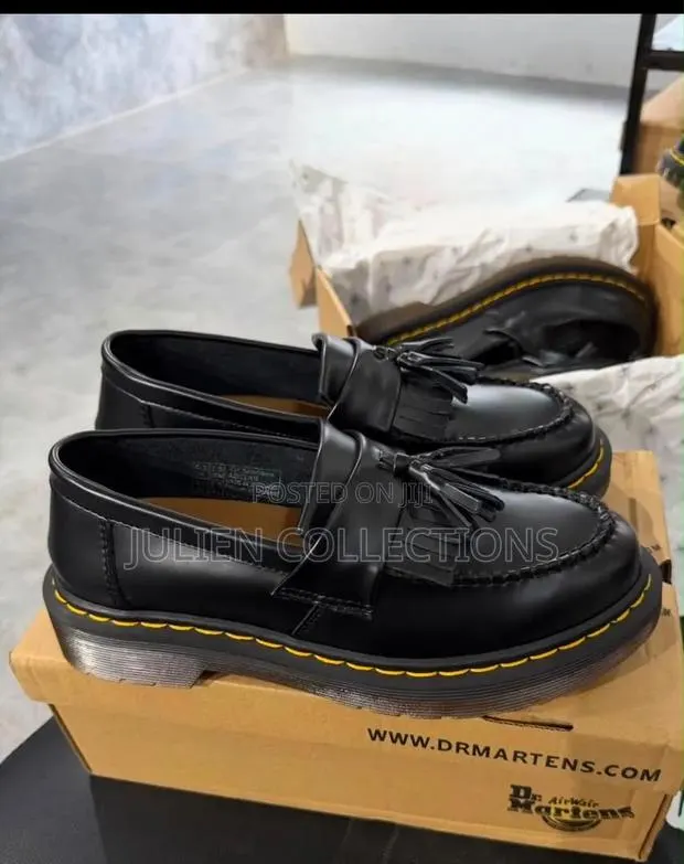 Dr Martens Adrian Loafers Leather Black · Photo 1