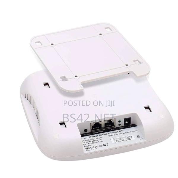 Ceiling Mount Wireless Access Point/Poe · Photo 3