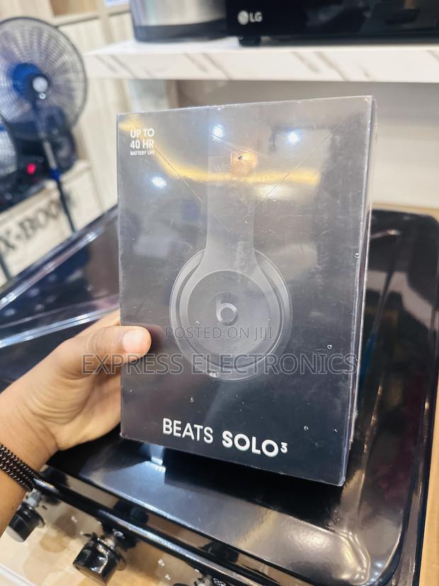 Better Deal on Beat Solo 3 · Photo 1