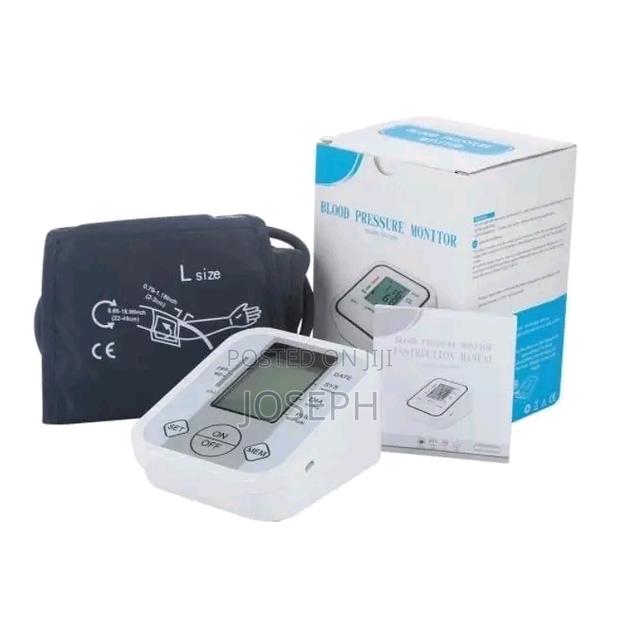 Blood Pressure Monitor · Photo 3