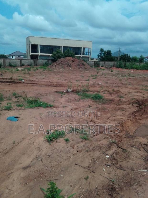 Litigation Free Land · Photo 5