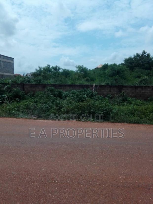 Land for Sale at Lakeside · Photo 5