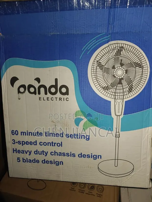18in Standing Fan · Photo 1