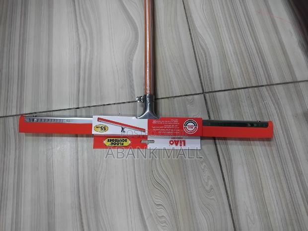 Floor Squeegee · Photo 2