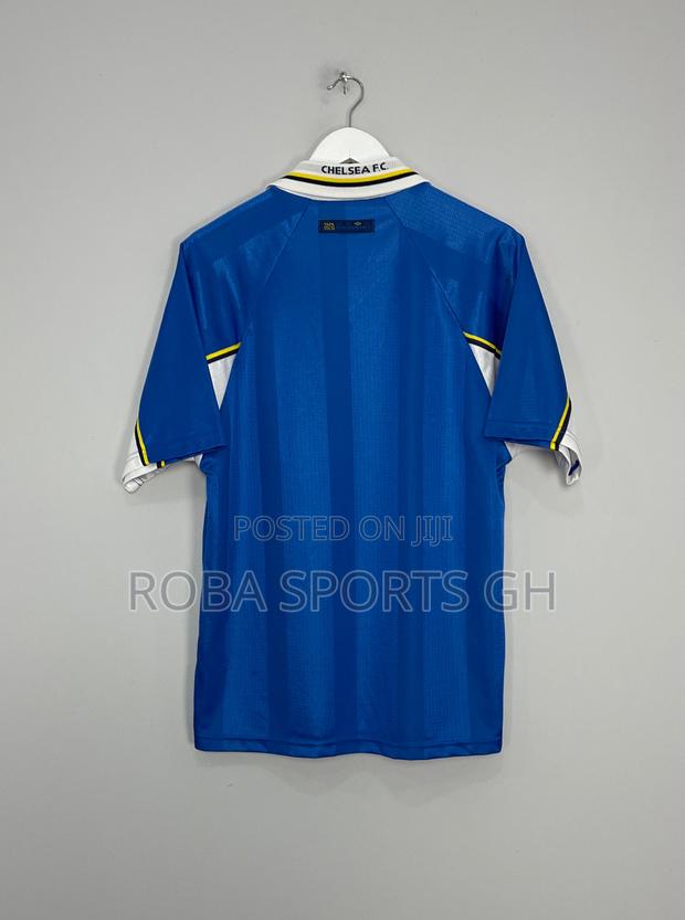 1997/99 Chelsea Retro Home Jersey · Photo 2