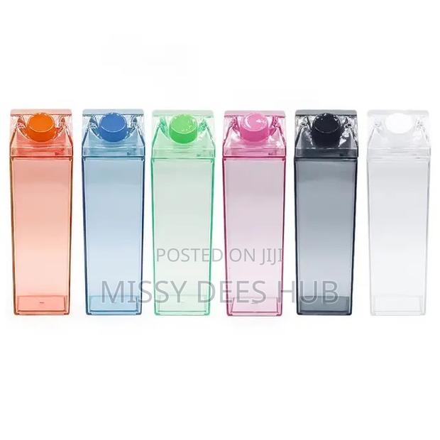 Acrylic Bottles · Photo 5