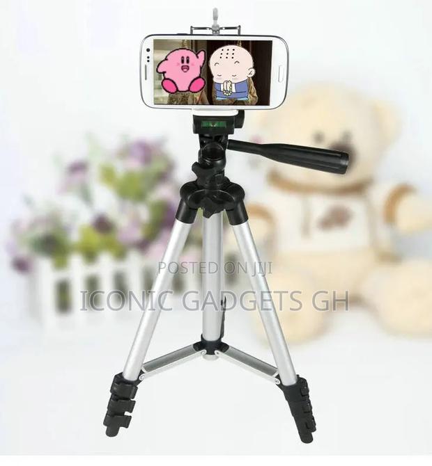 Lite Weight Tripod Stands · Photo 1