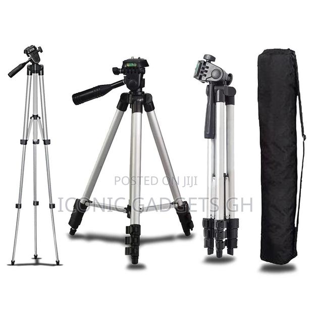 Stable and Sturdy 3110 Mini Tripod · Photo 1