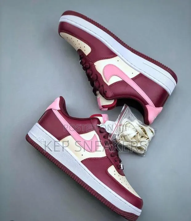 Nike Airforce 1 “Beetroot” · Photo 1