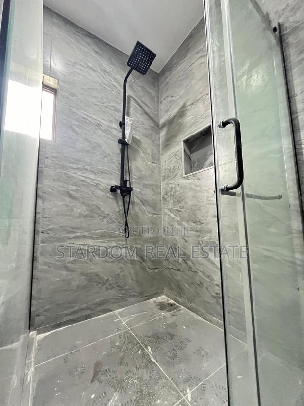 4bdrm Duplex in East Legon for rent · Photo 8