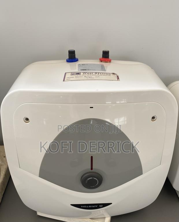 Water Heater 30l (Italy) - Ariston Water Heater 30l · Photo 1