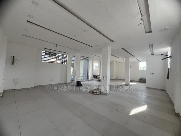 Office Space With Warehouse for Rent · Photo 8