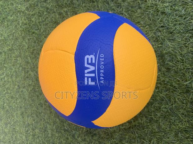 Original Mikassa Volleyball · Photo 2
