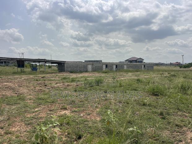 Buy a Plot of Land for Sale at Santeo · Photo 2