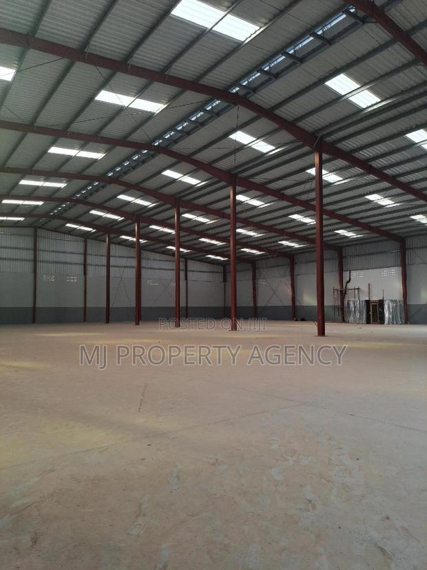 2000 SQM Warehouse at Tema Newly Built · Photo 5