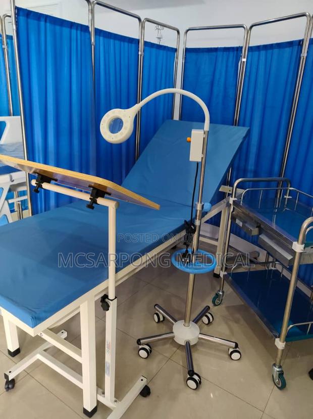 Magnifier LED Examination Lamp (Medical Examination Light) · Photo 1