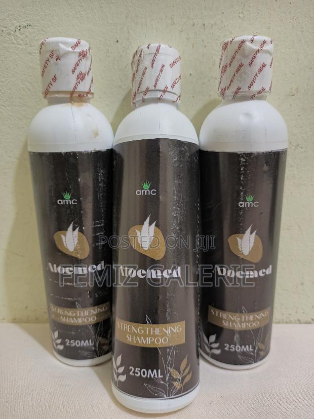 Aloemed Strengthening Shampoo · Photo 1