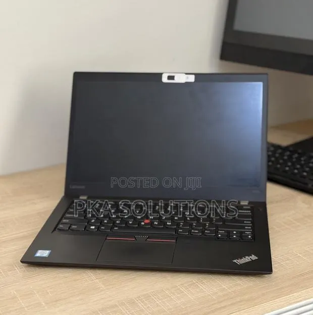 Laptop Lenovo ThinkPad T470s 8GB Intel Core i5 SSD 256GB · Photo 1