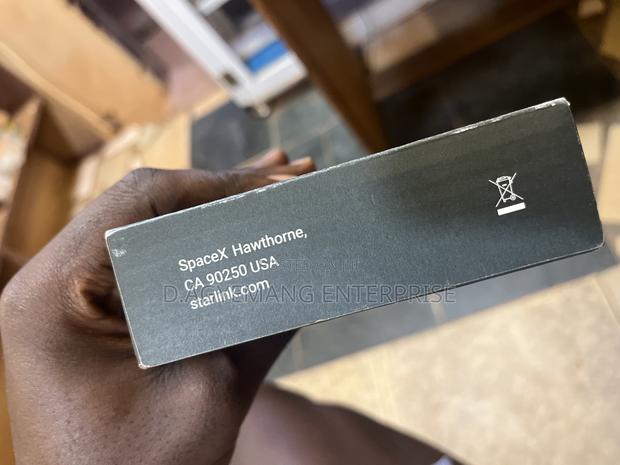 Starlink Gen 2 Ethernet Adapter · Photo 2