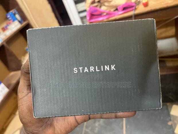 Starlink Gen 2 Ethernet Adapter · Photo 1