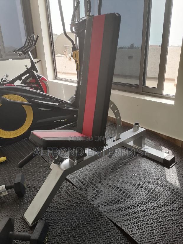 Kingdekon Adjustable Commercial Gym Bench · Photo 4