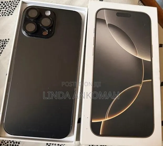 Apple iPhone 16 Pro Max 256 GB Black · Photo 1