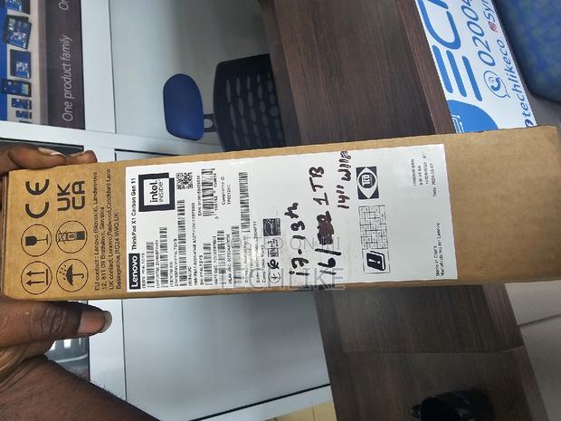 New Laptop Lenovo ThinkPad X1 Carbon 16GB Intel Core I7 SSD 1T · Photo 1