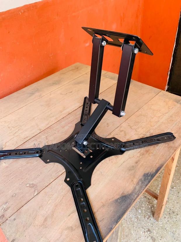 Quality Corner Wall Mount for Tv Between 32” to 55”(Black). · Photo 1
