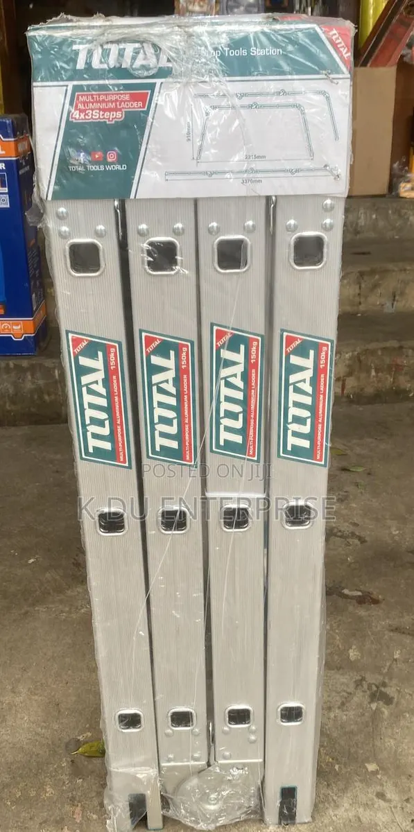 Total Multipurpose/Folding Ladder 4x3 · Photo 1
