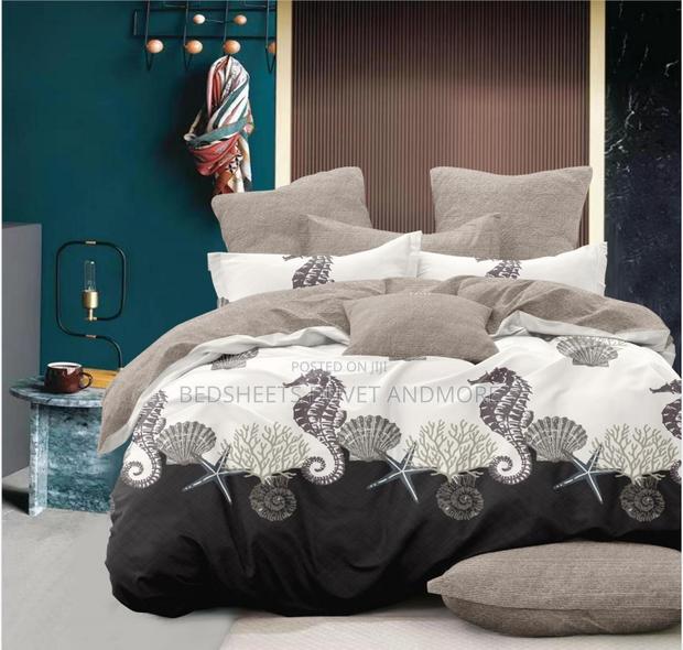 Super Comfy Duvet Set · Photo 1