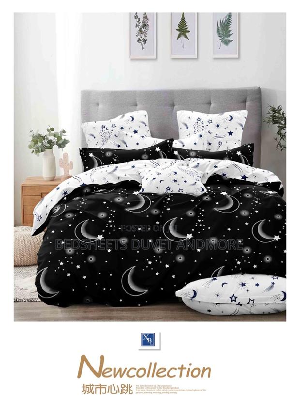 Black and White Duvet Set · Photo 1