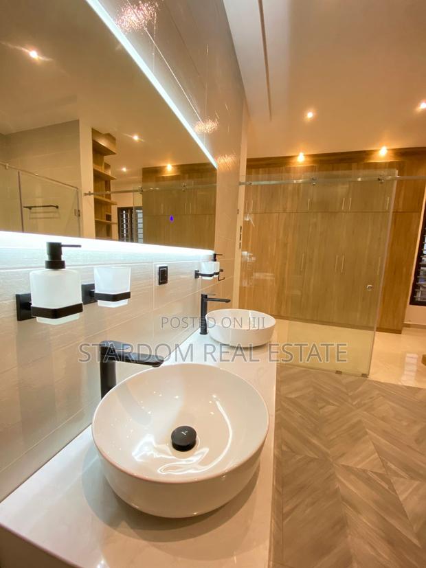 4bdrm Duplex in East Legon for sale · Photo 3