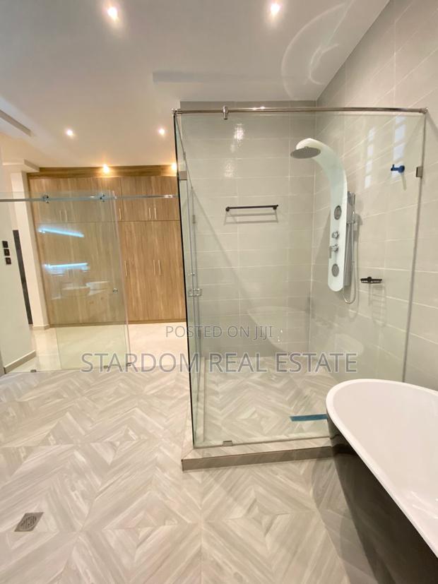 4bdrm Duplex in East Legon for sale · Photo 5