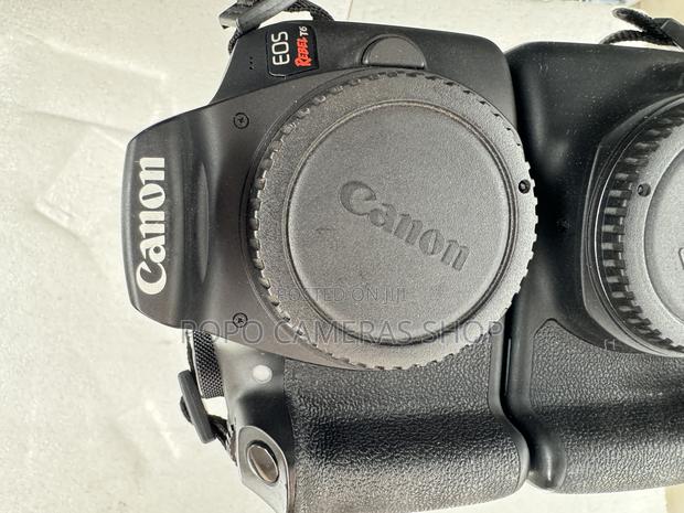 Canon Rebel T6 With Lens · Photo 5