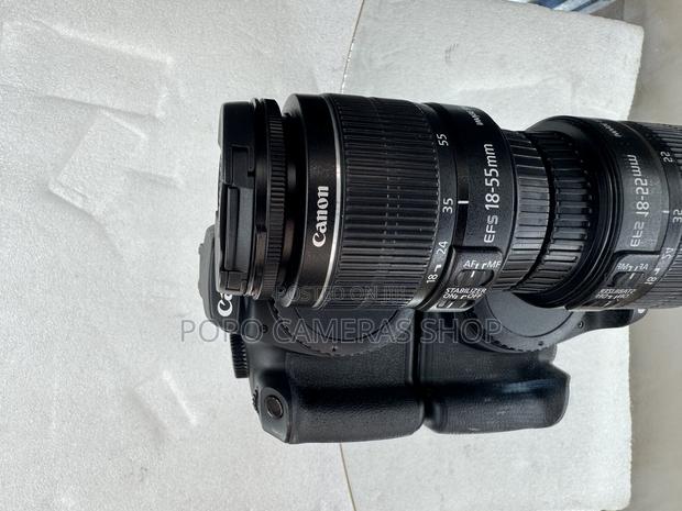 Canon Rebel T6 With Lens · Photo 4