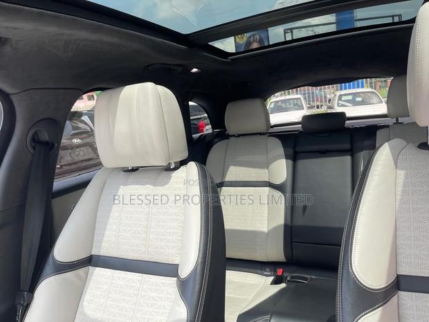 Land Rover Range Rover Velar P380 SE R-Dynamic 4x4 2019 Gray · Photo 7