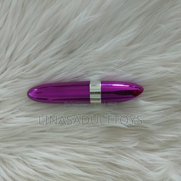 Lipstick Shape Toy for Women · Photo 4