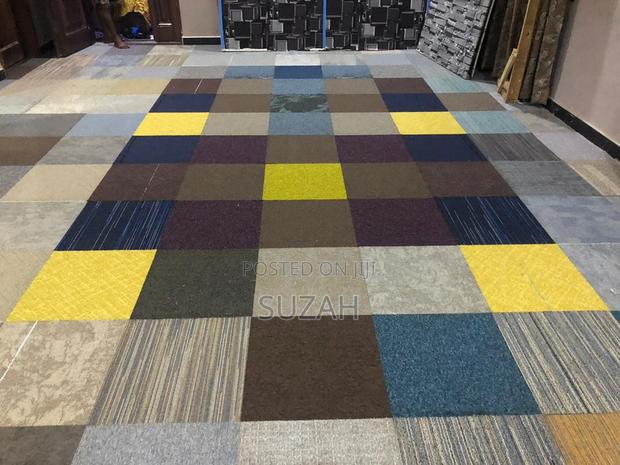 Square Tile Carpet · Photo 1