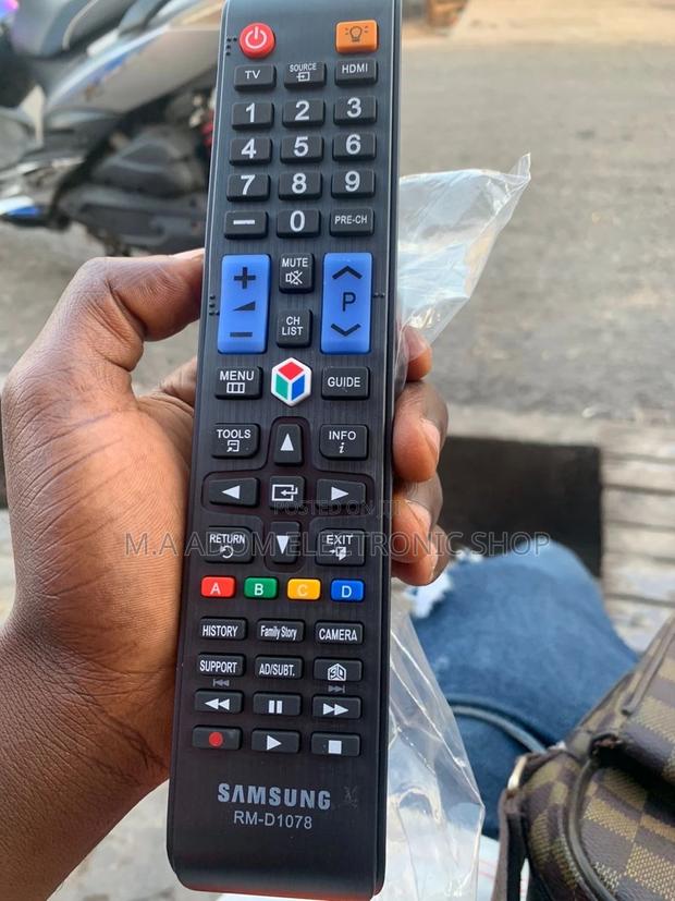 Sealed in Box Samsung Smart Remote Control. · Photo 1