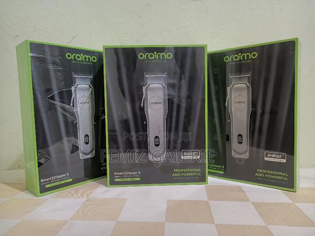 Oraimo Smart Clipper 2 - Silver Professional Hair Clipper · Photo 3