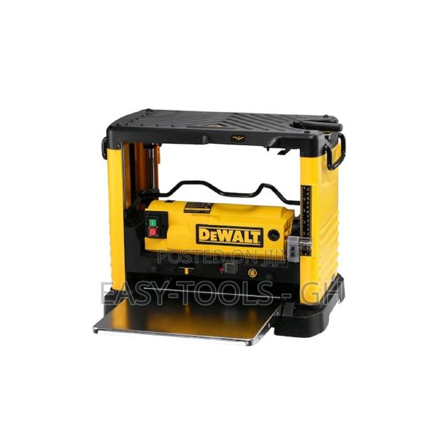 Dewalt Portable Planner 1800w _ 315x3.2mm - Dw733-Gb · Photo 2