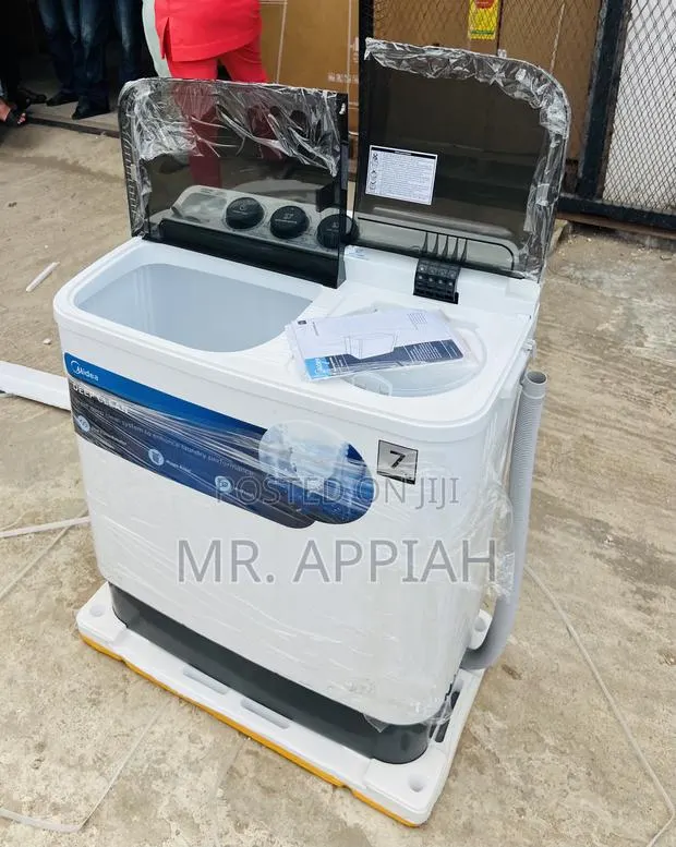 Extremely Cleaning Midea 7kg Top Load Washing Machine. · Photo 1