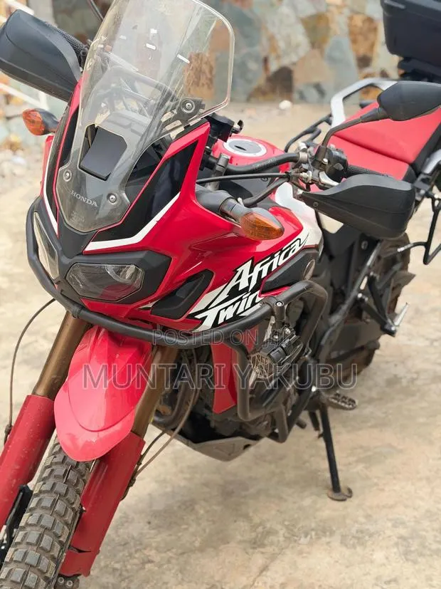 Honda 2019 Red · Photo 1