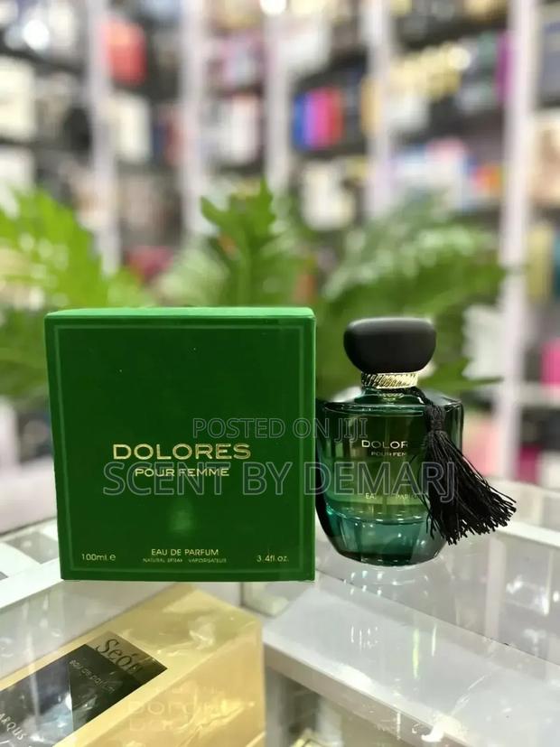 Dolores Perfume · Photo 2
