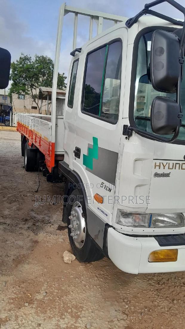 Hyundai 5 Ton 2013 · Photo 2