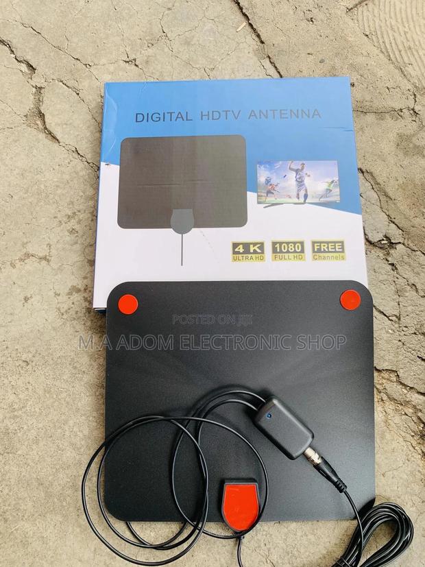 Digital HDTV Antenna Ultra HD /1080p Indoor Use Only · Photo 1