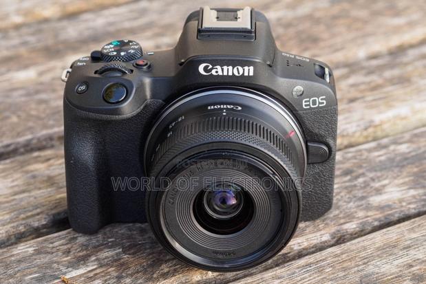 Canon Eos R 50 Mirrorless Camera With 18 45 Mm Lens Black · Photo 1