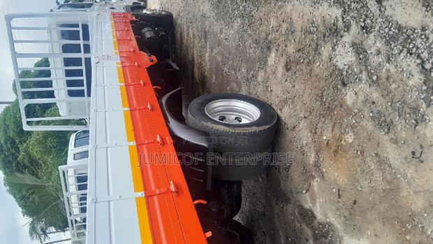 Hyundai 5 Ton · Photo 4