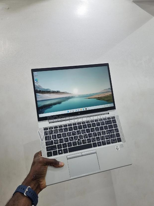 New Laptop HP EliteBook 840 G7 8GB Intel Core i5 SSD 256GB · Photo 7