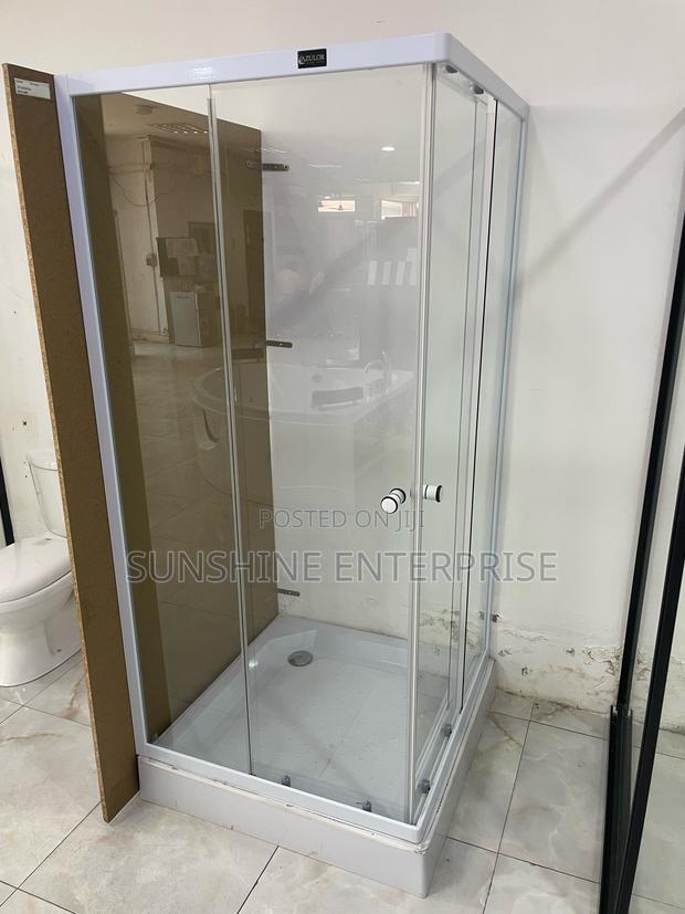 All White Square Shower Cubicle 90x90 · Photo 1
